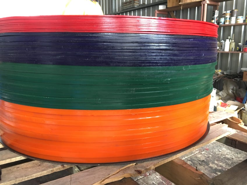 Polyurethane spacers